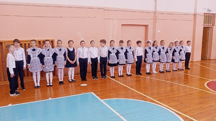 3 класс 1 место среди начального звена.